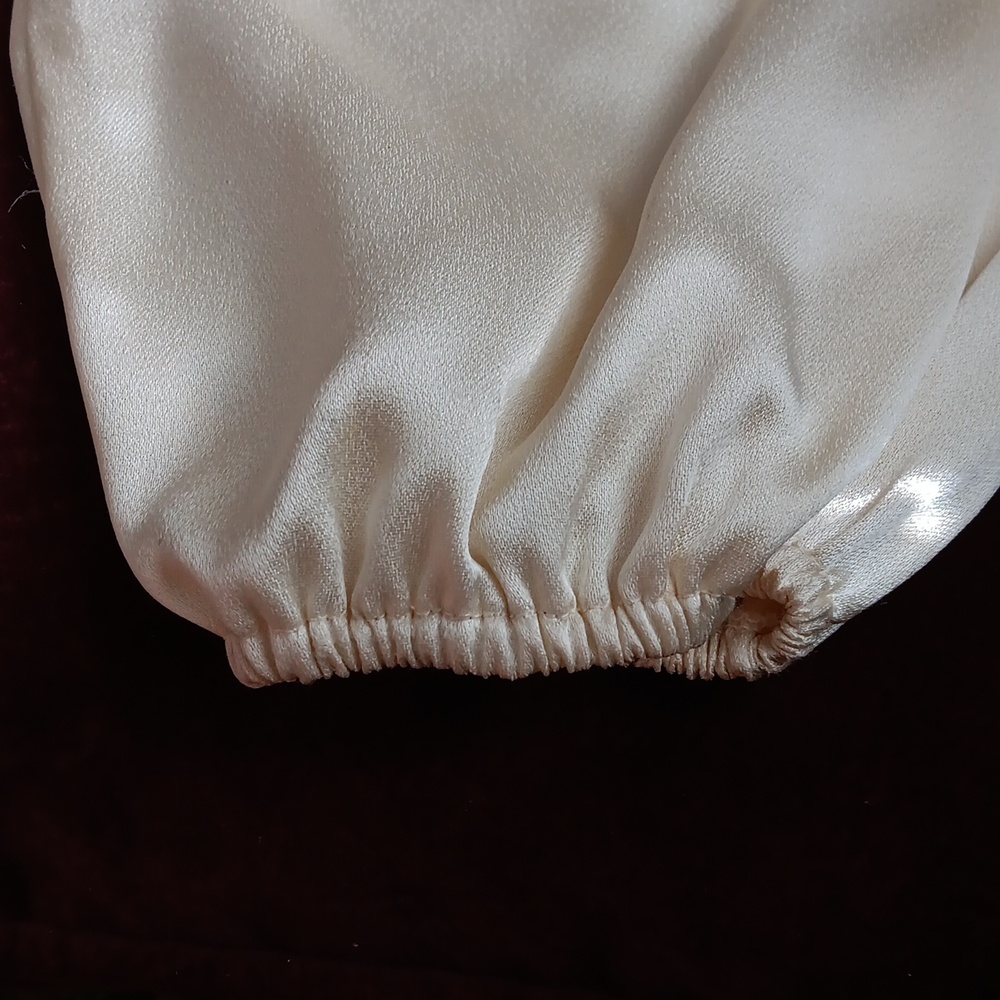 Vintage Cream Satin Pullover Hooded Sweatshirt.Size L - Picture 10 of 14